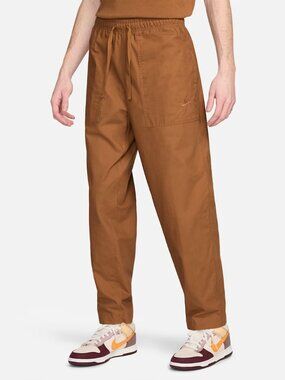 Nike Club Men's Pants Size Medium